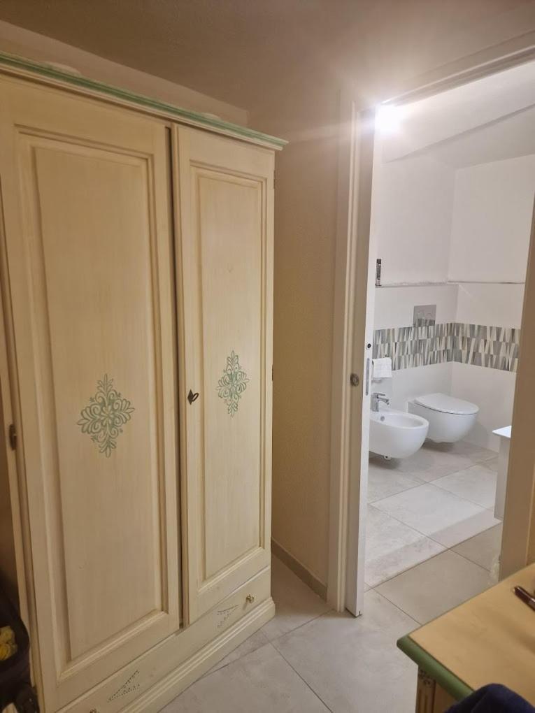 Hotel La Palma San Teodoro  Dış mekan fotoğraf